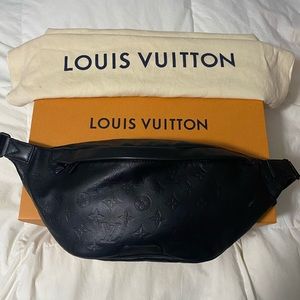 Louis Vuitton Bumbag Discovery Monogram Calf Skin